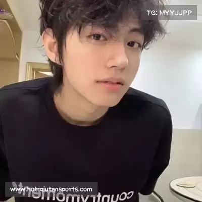 鲁羿嵩